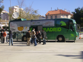 El emprendebus moviliza a los universitarios valencianos DPECV 2007
