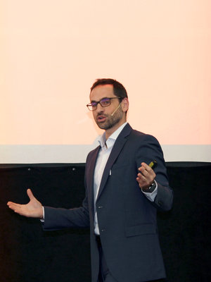 Entrevista a Paco Vea, director Innovación y Nuevas Tecnologías en Simetría Grupo Director de Proyectos e I+D+i en BECSA