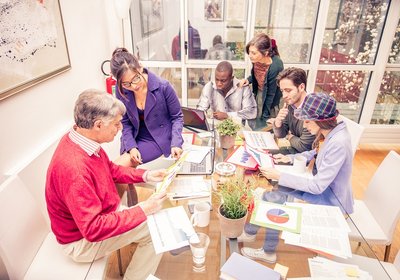 Emprendimiento y sostenibilidad: dise�ar, testar y escalar modelos de negocio sostenible