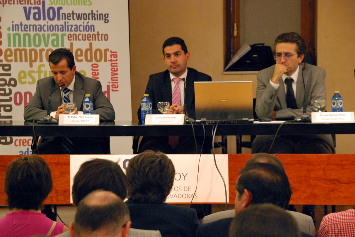 Mesa entrega Premios CEEI Alcoy IMPIVA 2011