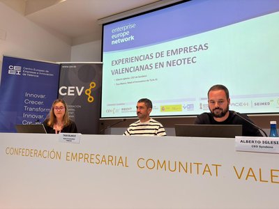 Mesa redonda moderada por Dafne D�az, responsable de Desarrollo de Negocio de CEEI Valencia, Alberto Iglesias, CEO de Syndeno, y Txus Blanco, Head of Innovation en Tyris AI.