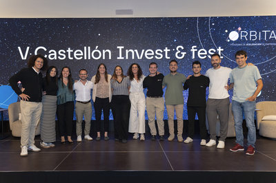 Startups participantes en �rbita 2025 con Paloma Delgado y Asier Basterretxea