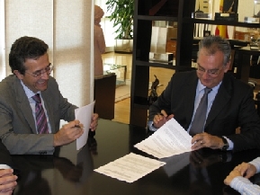 2009.Firma Convenio Benidorm