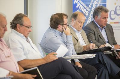 Representantes de SECOT, Manuel Amor�s, Jes�s Casanova y Roberto Pay� en el Comit� de Programaci�n del DPECV2015