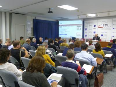Jornada: "Hablar en P�blico: �convencer y vender!_1