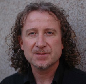2010.roberto luna