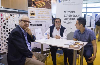 Estands institucionales