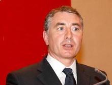 Adolfo L�pez, Director de KMC Consultores