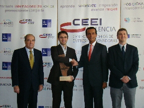 Jes�s Casanova Dir. CEEI Valencia, Daniel Moragues Director Impiva, Carlos Navarro Presidente CEEI Valencia con Javier L�pez de Ingenia Telecom