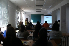 Emprende +: Taller de ideas. Creatividad. Jornada en Almenara